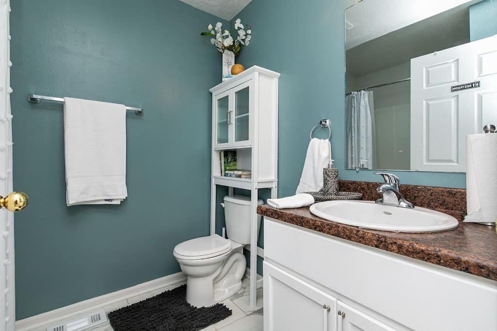 Family Friendly Home Close To Airport And Downtown Des Moines Extérieur photo