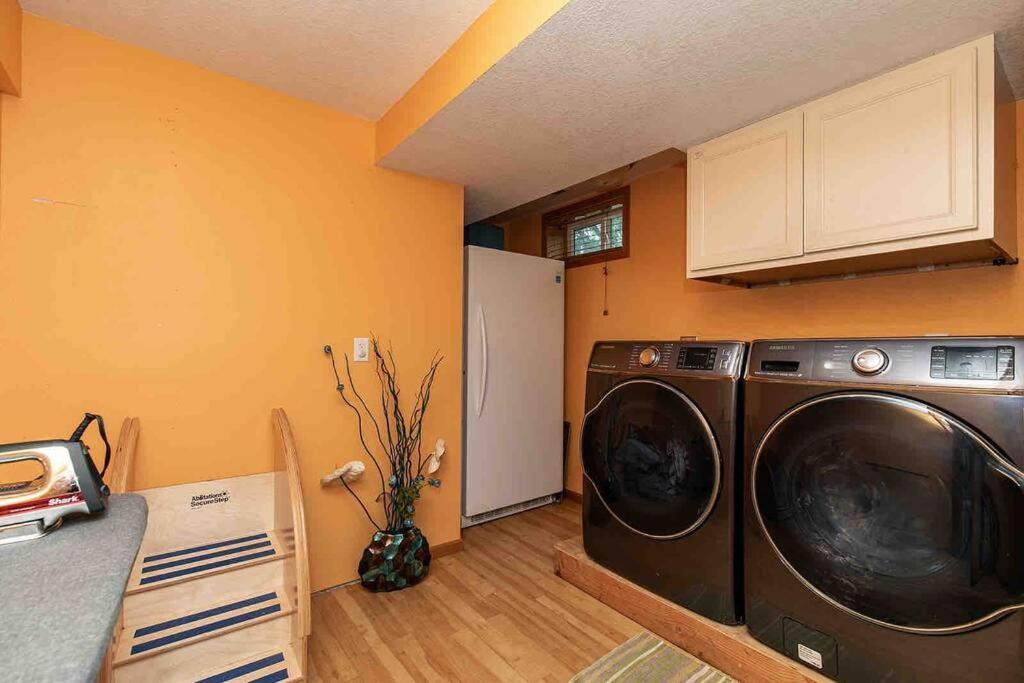 Family Friendly Home Close To Airport And Downtown Des Moines Extérieur photo